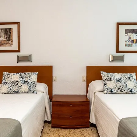 Hotell Ecoavenida 2*